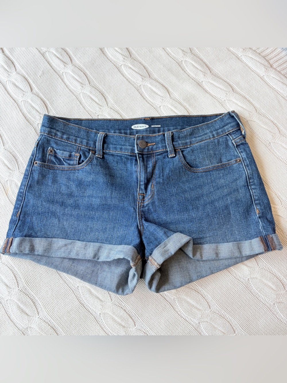 Old Navy Blue Denim Roll-Cuff Women's Shorts boyfriend size 4